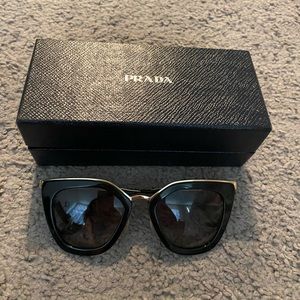 Authentic Prada Sunnis
